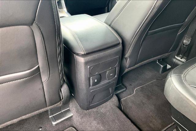 Certified 2024 Ford Explorer XLT w/ Equipment Group 202A AWD/4WD image 34