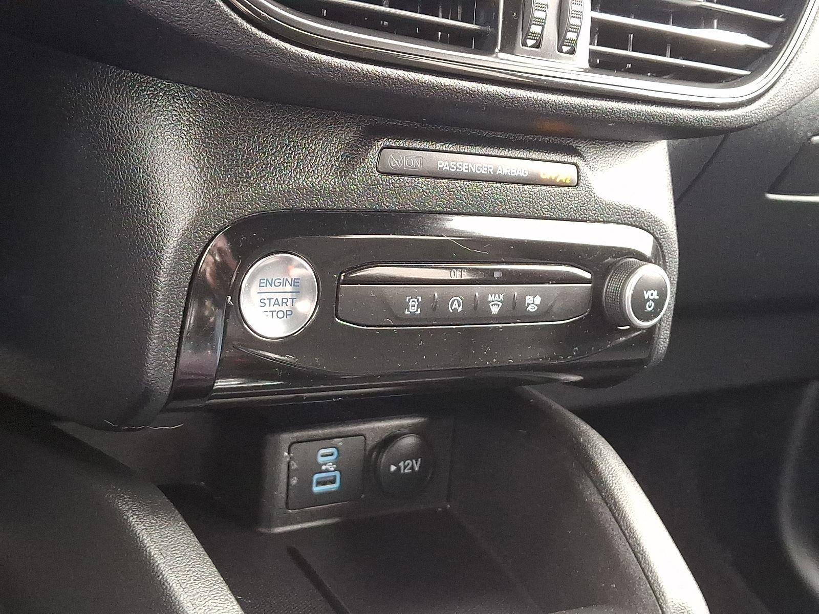 Certified 2023 Ford Escape ST-Line Select w/ Tech Pack #1 image 15