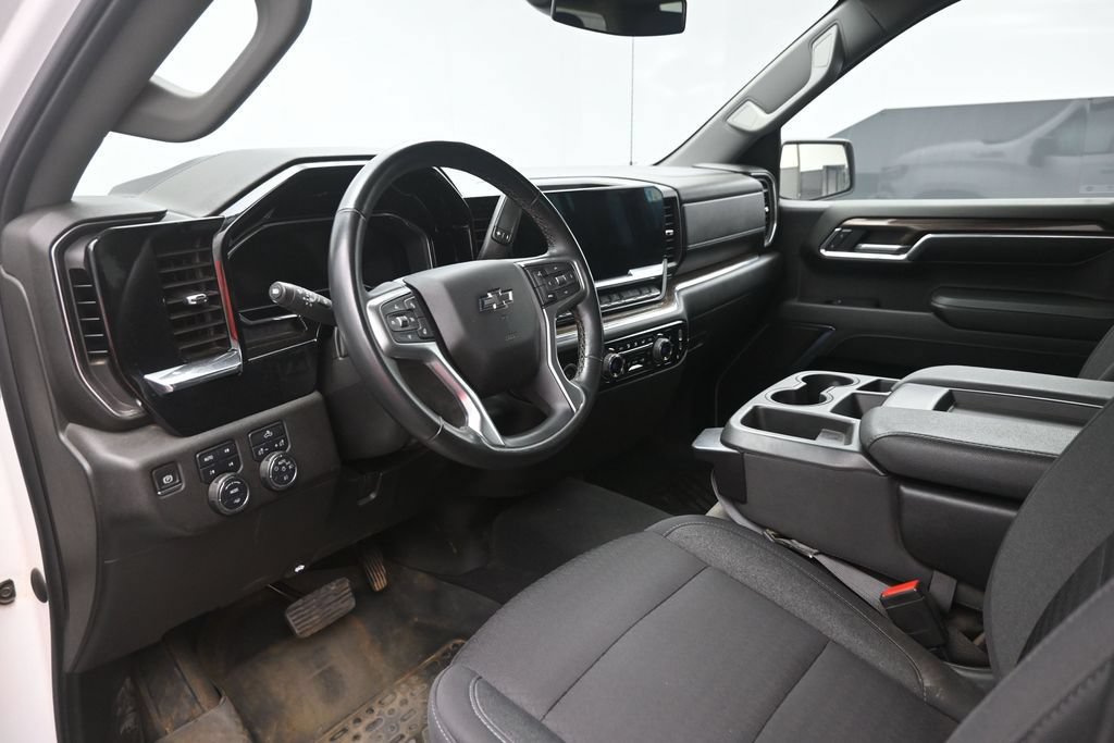 Used 2023 Chevrolet Silverado 1500 RST w/ Z71 Off-Road Package AWD/4WD image 19