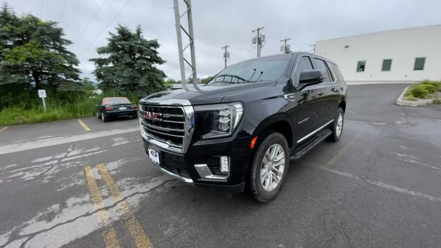 Used 2021 GMC Yukon SLT w/ Rear Media and Nav Package AWD/4WD image 5