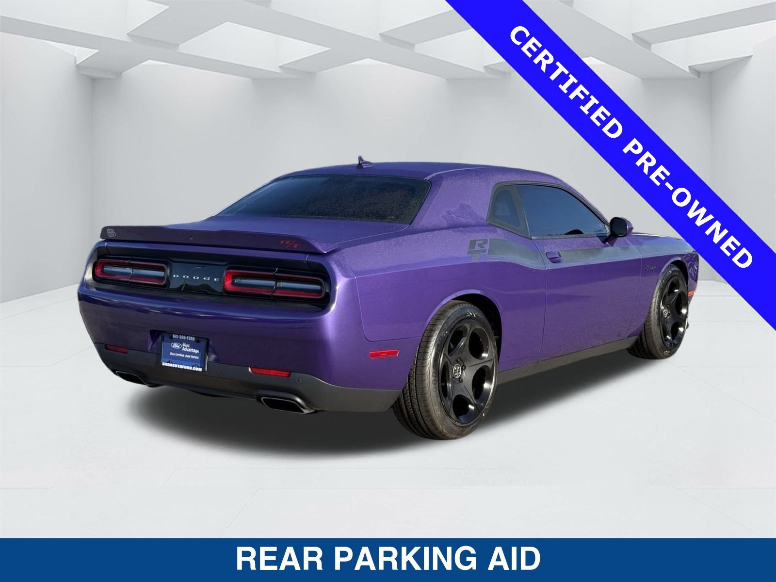 Used 2019 Dodge Challenger R/T w/ Plus Package image 4