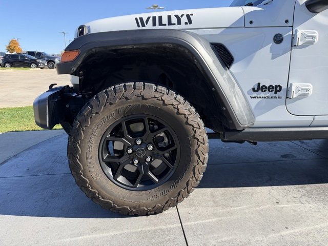 Used 2024 Jeep Wrangler Willys image 6