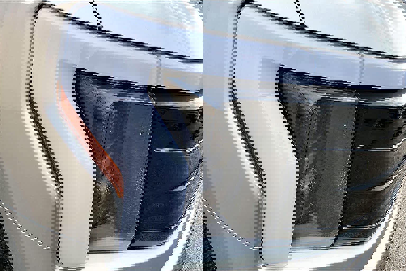 Certified 2025 Ford F150 Lightning Platinum image 27