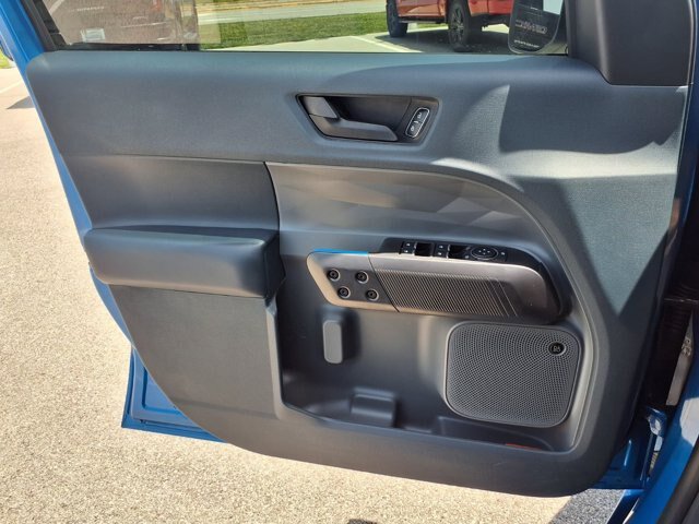 Certified 2025 Ford Maverick Lobo AWD/4WD image 19