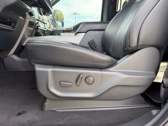 Certified 2022 Ford F250 Lariat w/ Lariat Ultimate Package AWD/4WD image 10