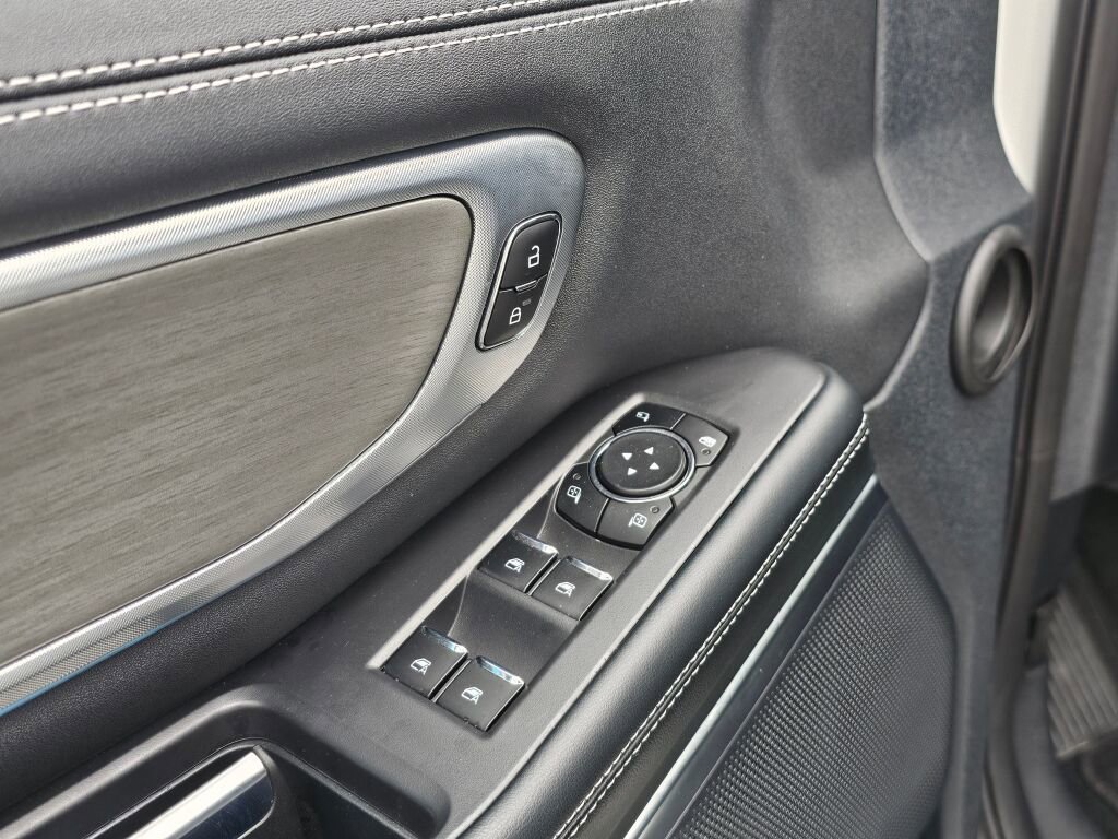 Certified 2025 Ford Expedition Platinum AWD/4WD image 21