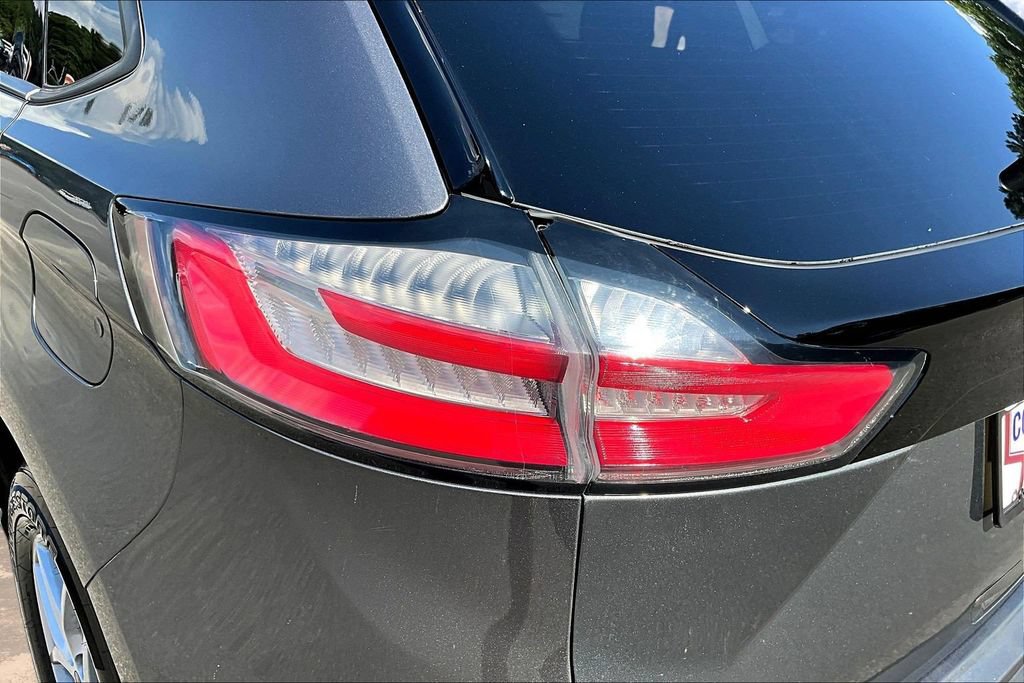 Certified 2021 Ford Edge SE FWD image 25