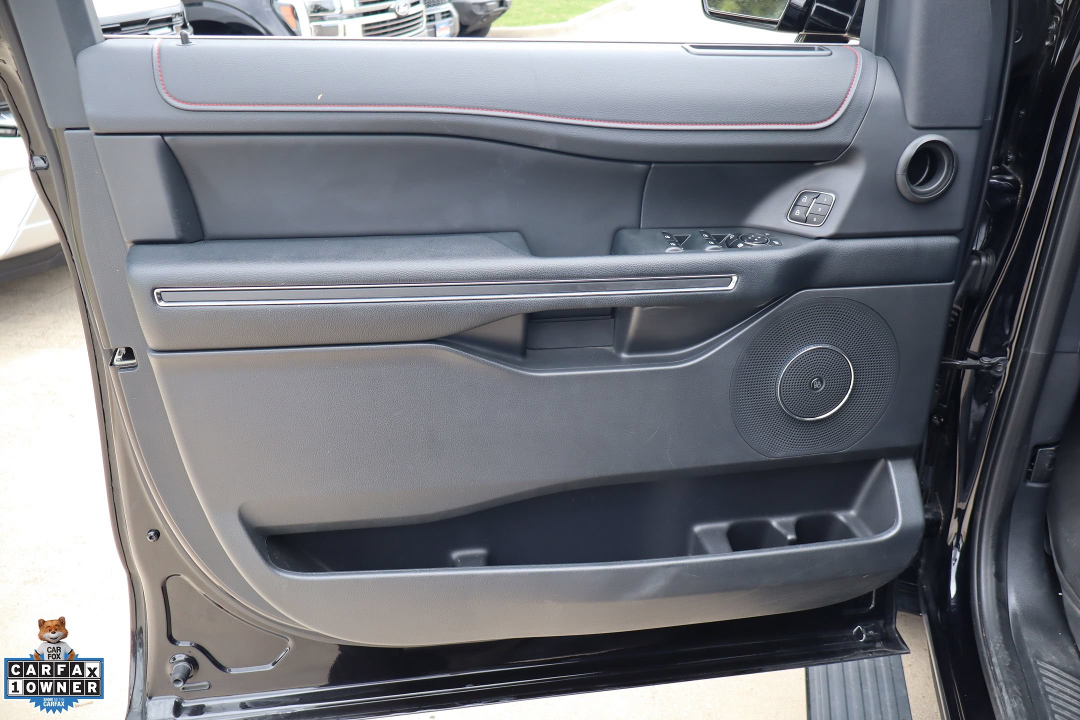 Certified 2023 Ford Expedition Max Limited AWD/4WD image 12