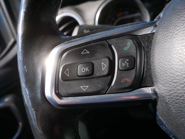 Used 2020 Jeep Wrangler Unlimited Sahara AWD/4WD image 19