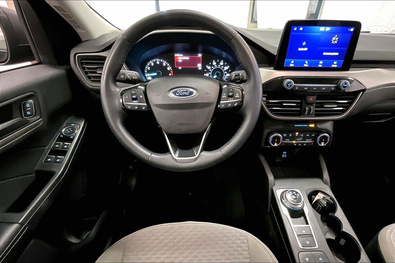 Certified 2022 Ford Escape SE w/ Convenience Package image 5
