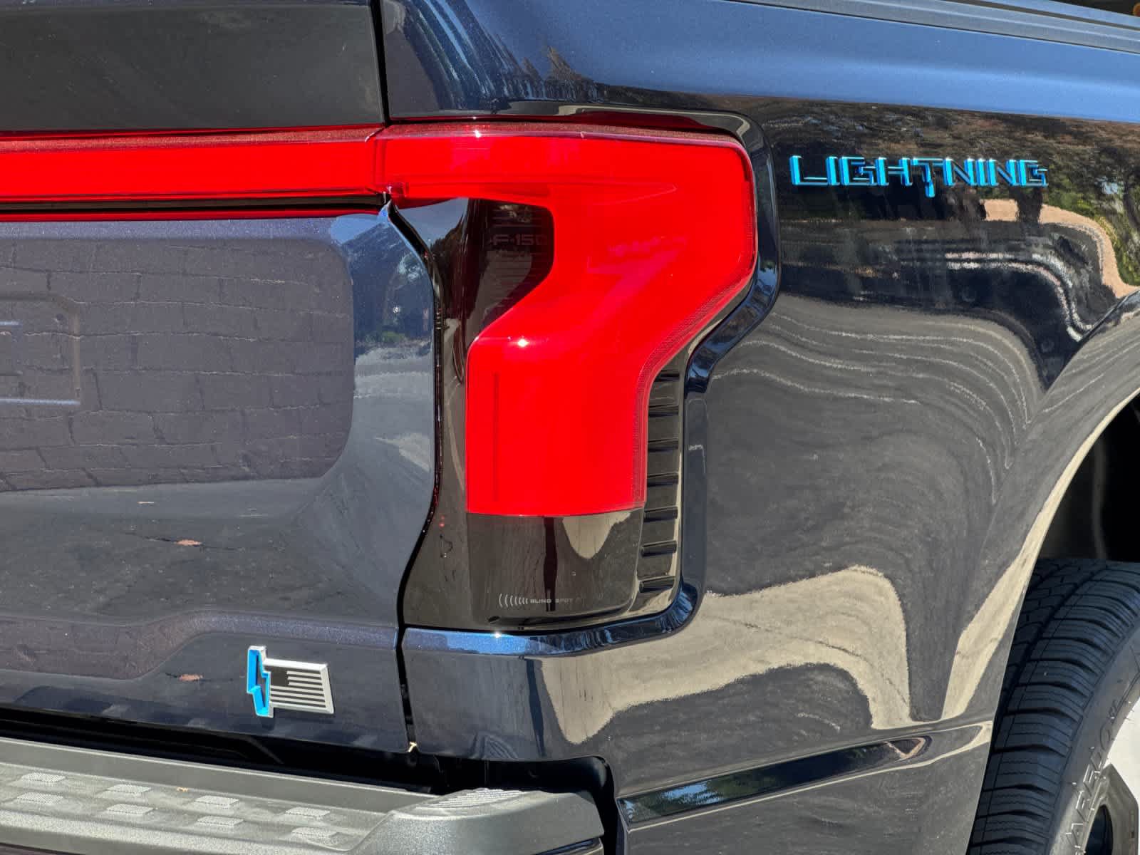 Certified 2023 Ford F150 Lightning Platinum AWD/4WD image 27