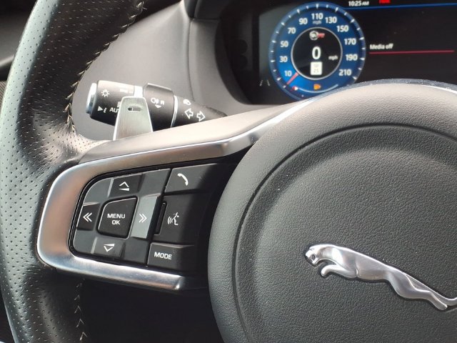 Used 2020 Jaguar F-PACE SVR AWD/4WD image 25
