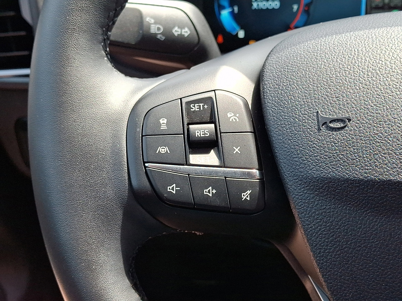 Certified 2025 Ford Bronco Sport Outer Banks w/ Outer Banks Tech Package+ AWD/4WD image 24