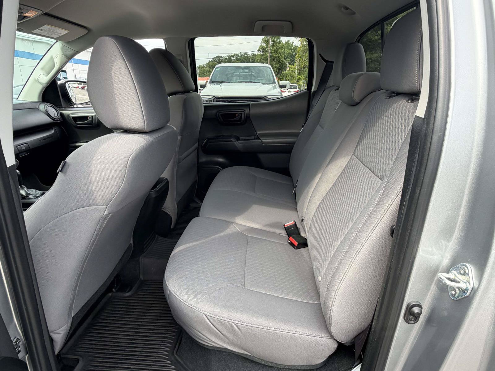 Used 2023 Toyota Tacoma SR AWD/4WD image 24