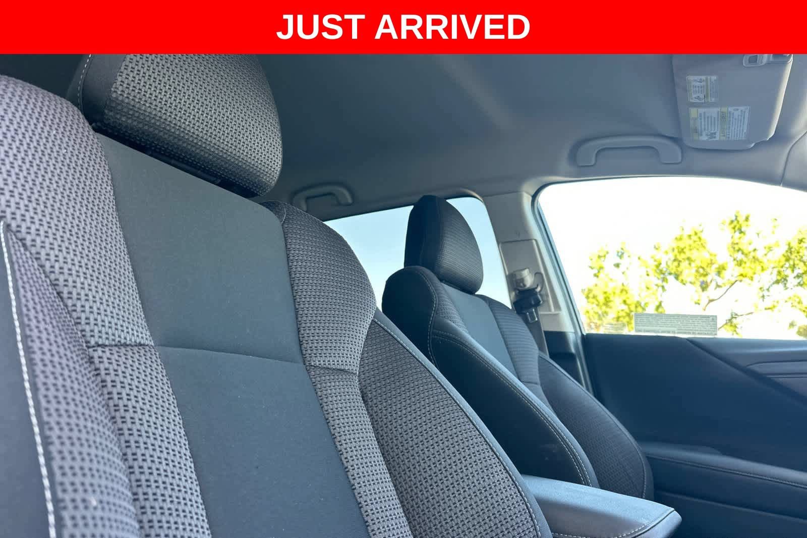 Used 2023 Subaru Outback Premium AWD/4WD image 18