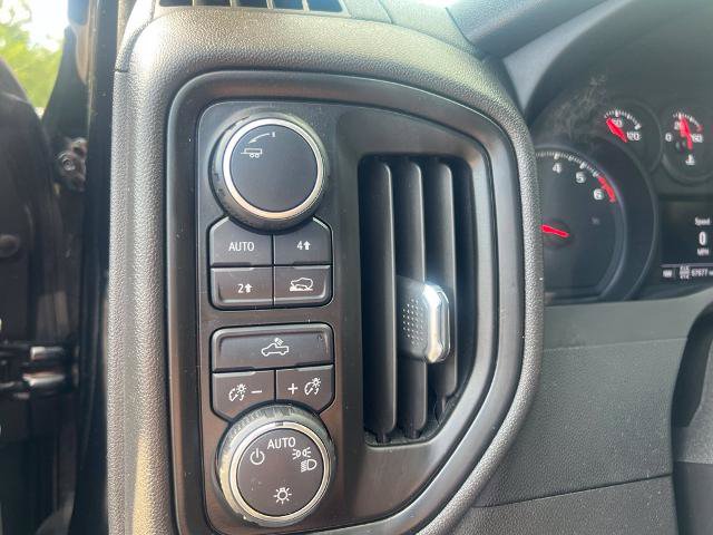 Used 2022 Chevrolet Silverado 1500 Custom AWD/4WD image 24