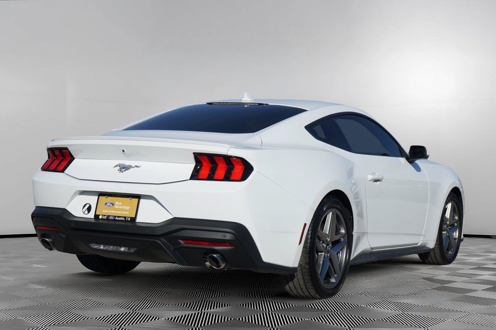 Certified 2025 Ford Mustang Premium RWD image 5