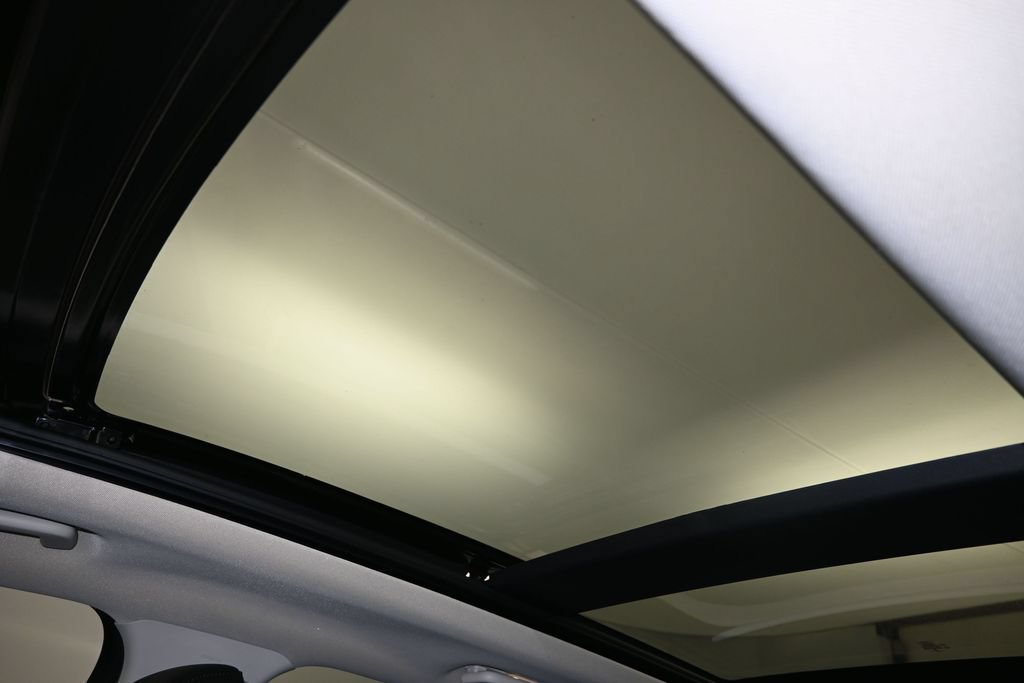 Certified 2022 Ford Edge Titanium AWD/4WD image 20