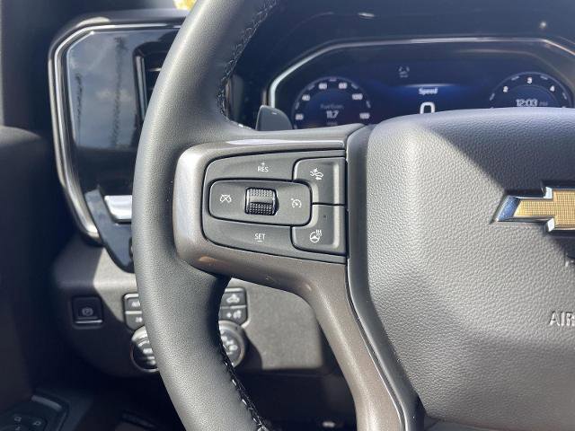 Used 2024 Chevrolet Silverado 1500 High Country w/ Technology Package image 13