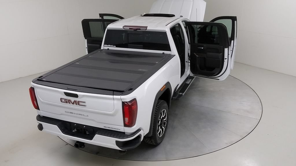 Used 2023 GMC Sierra 2500 Denali w/ Technology Package AWD/4WD image 51