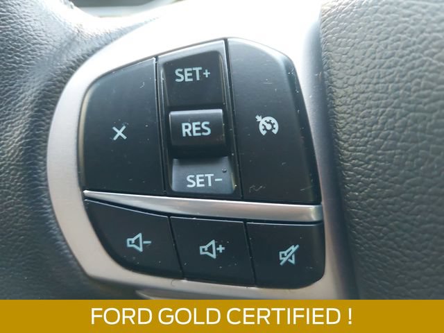 Certified 2022 Ford Explorer XLT w/ Equipment Group 202A AWD/4WD image 17