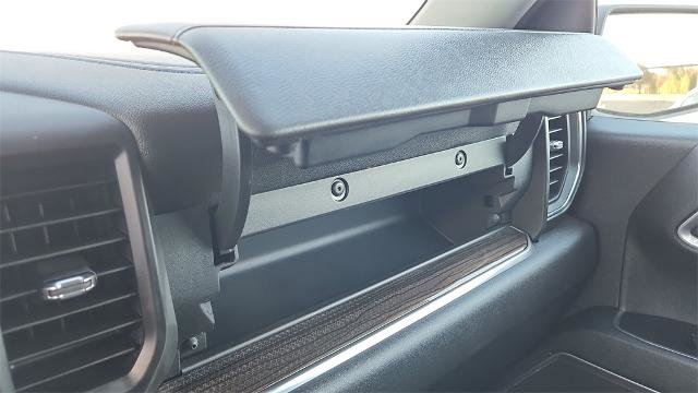 Used 2025 Chevrolet Silverado 1500 LT image 16