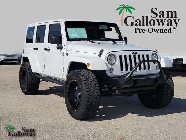 Used 2017 Jeep Wrangler Unlimited Sahara w/ Max Tow Package AWD/4WD video 1