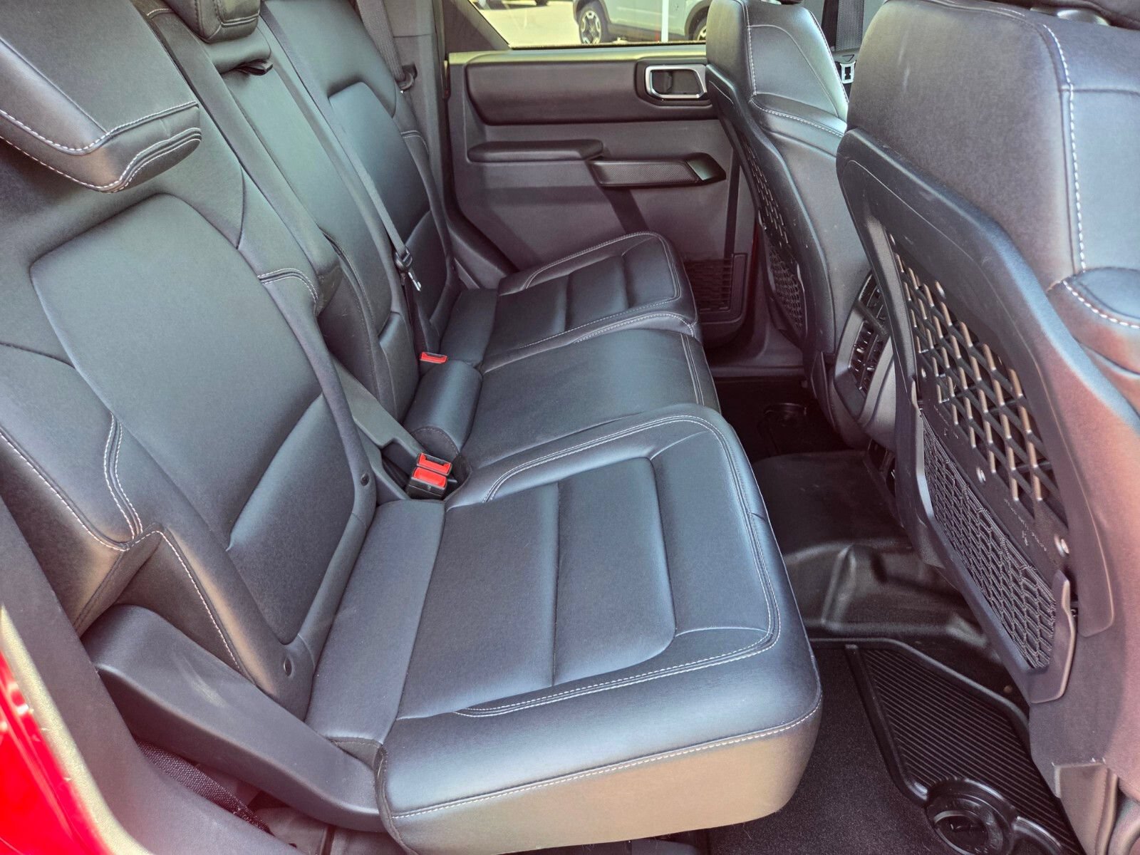 Certified 2025 Ford Bronco Badlands AWD/4WD image 14