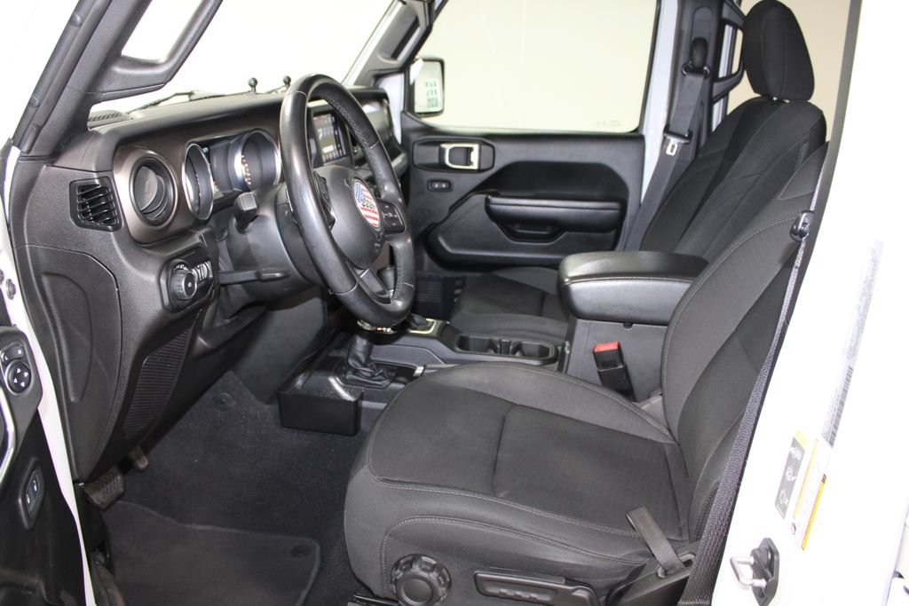 Used 2021 Jeep Wrangler Unlimited Sport AWD/4WD image 24