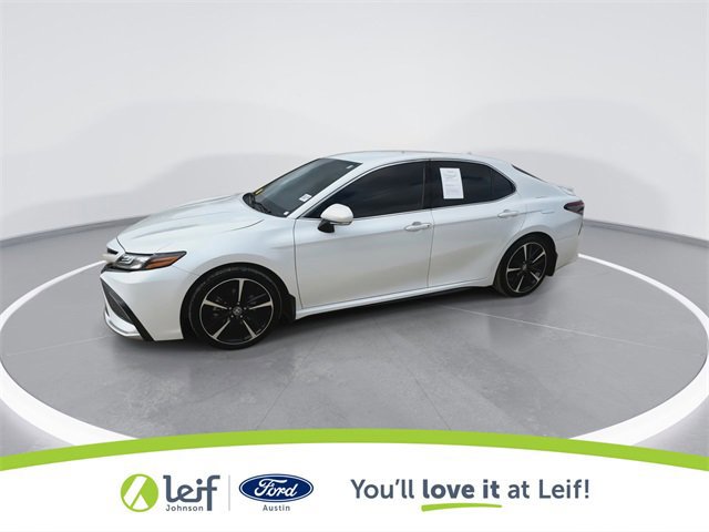 Used 2023 Toyota Camry XSE image 12