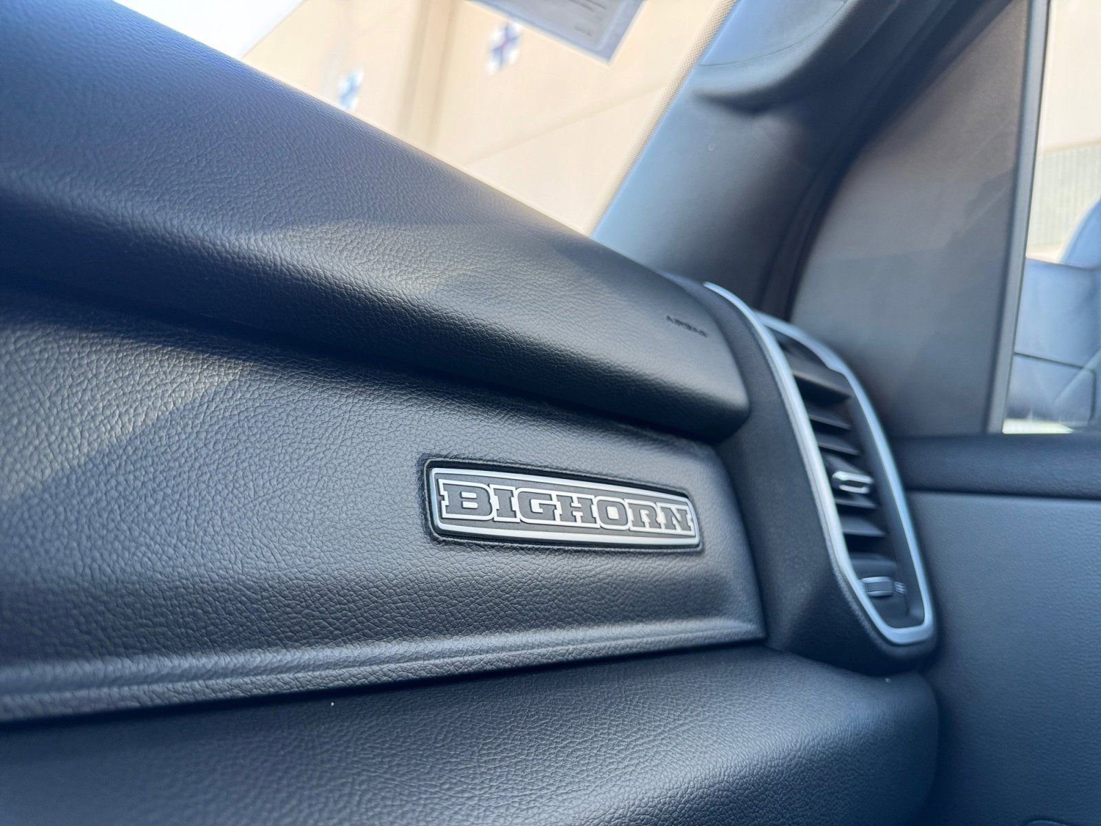 Used 2023 RAM 1500 Big Horn image 30