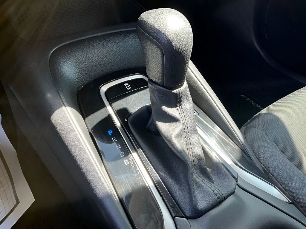 Used 2023 Toyota Corolla LE image 34