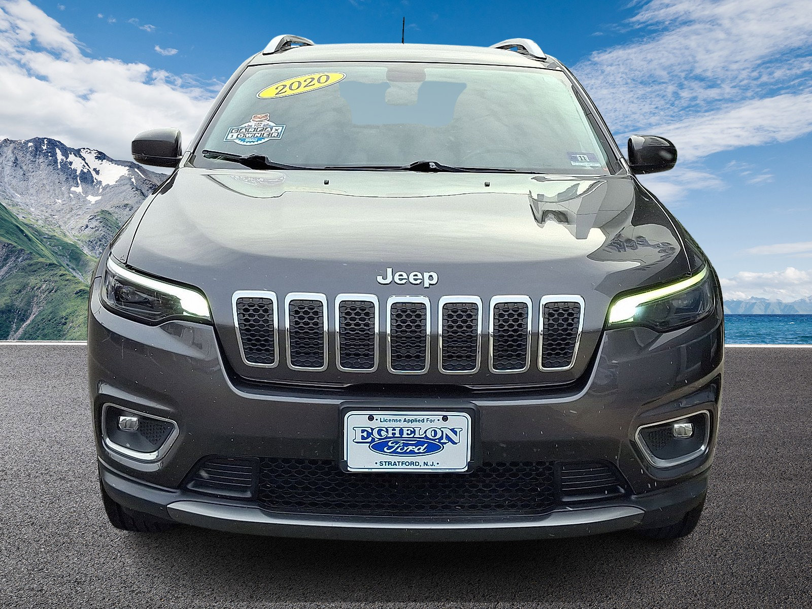 Used 2020 Jeep Cherokee Limited image 2