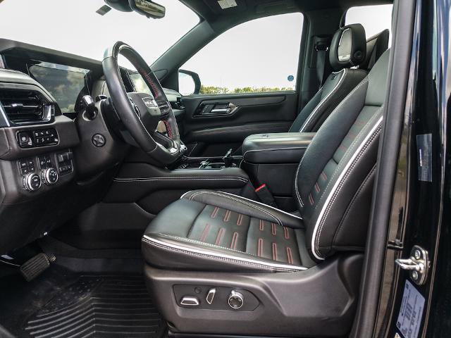 Used 2025 GMC Yukon AT4 Ultimate image 11