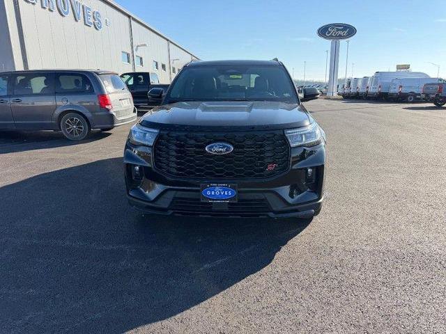 Certified 2025 Ford Explorer ST image 6