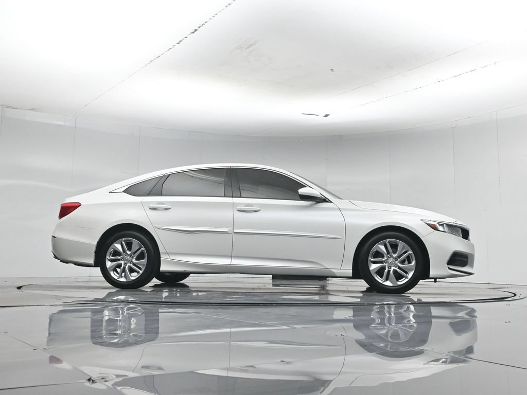 Used 2019 Honda Accord LX image 48