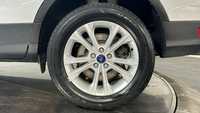 Certified 2018 Ford Escape SE AWD/4WD image 23