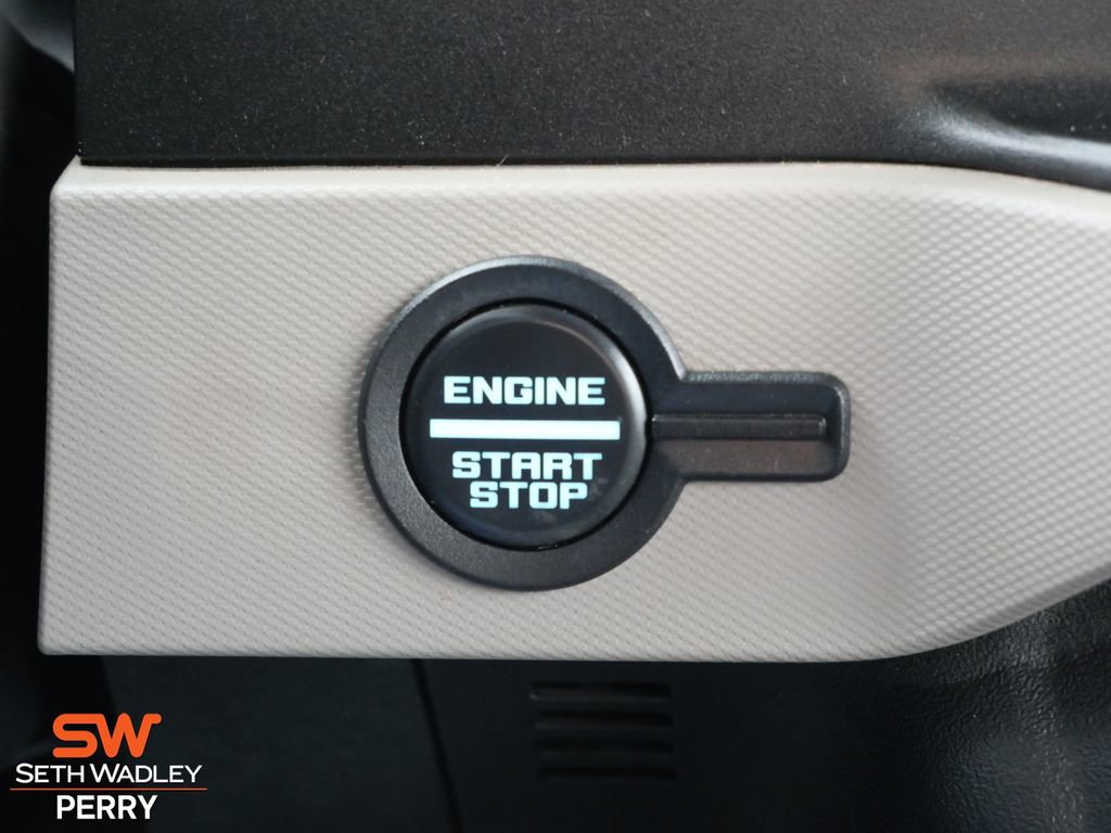 Certified 2022 Ford Bronco Wildtrak AWD/4WD image 32