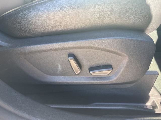 Certified 2024 Ford Edge Titanium image 35