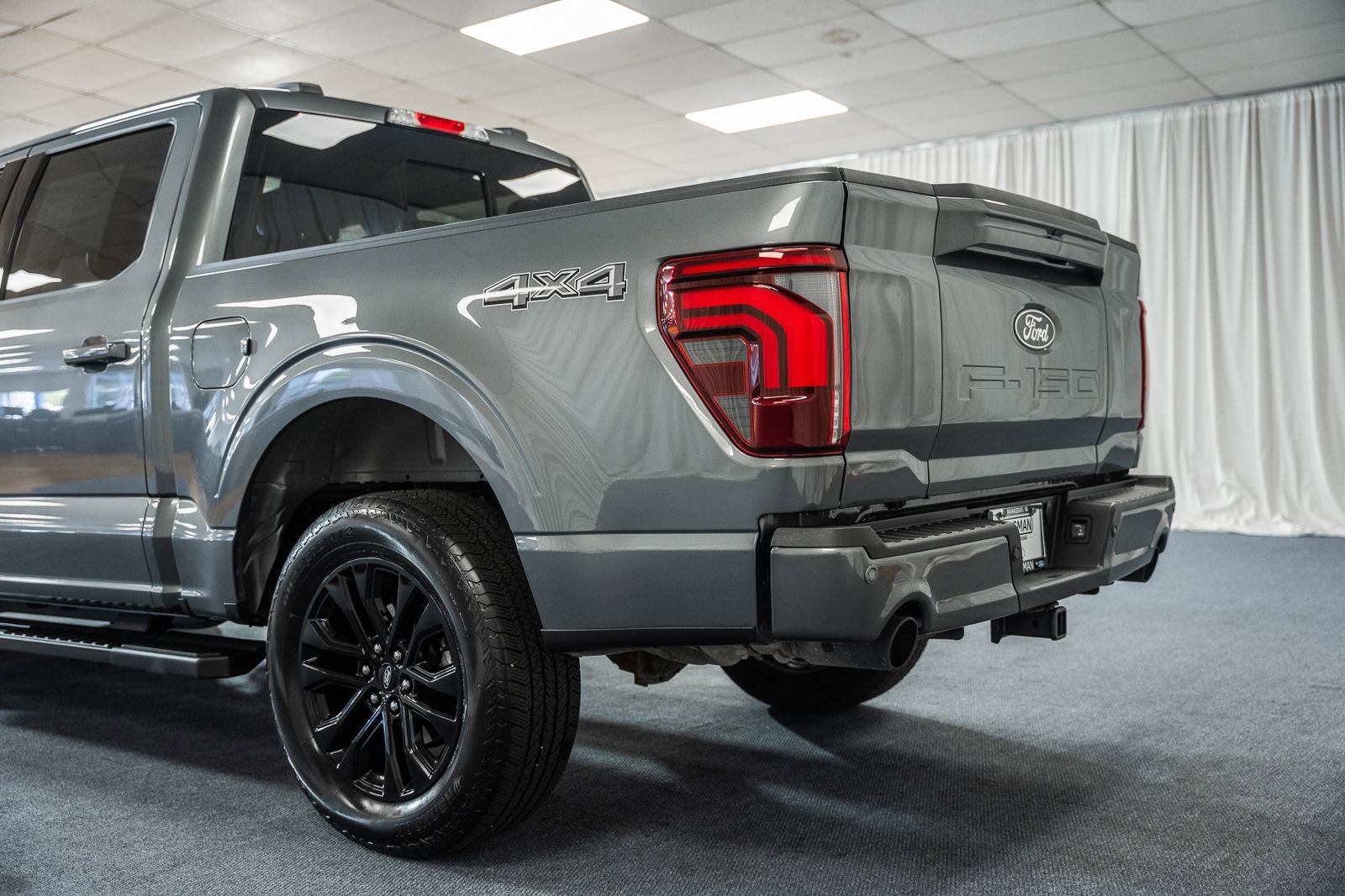 Certified 2025 Ford F150 Lariat w/ Bed Utility Package AWD/4WD image 5