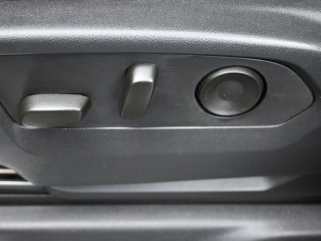 Used 2023 Chevrolet Silverado 1500 RST image 11