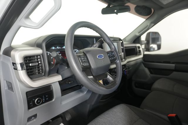 Certified 2025 Ford F350 XL w/ STX Appearance Package AWD/4WD image 18