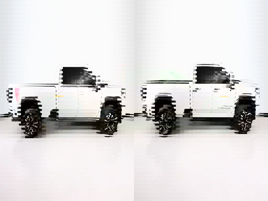 Used 2024 GMC Sierra 2500 Denali Ultimate image 6