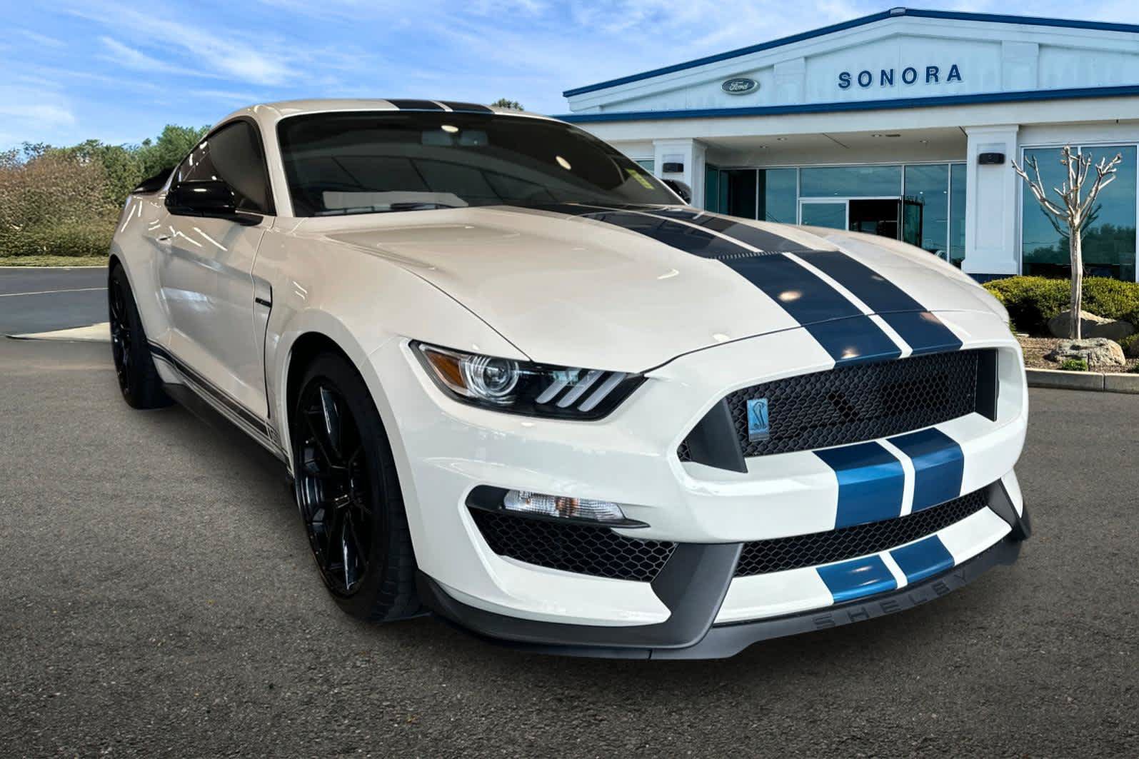 Certified 2020 Ford Mustang Shelby GT350 w/ Technology Package RWD image 2