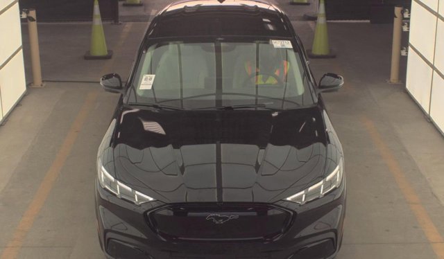 Certified 2025 Ford Mustang Mach-E Premium RWD image 5