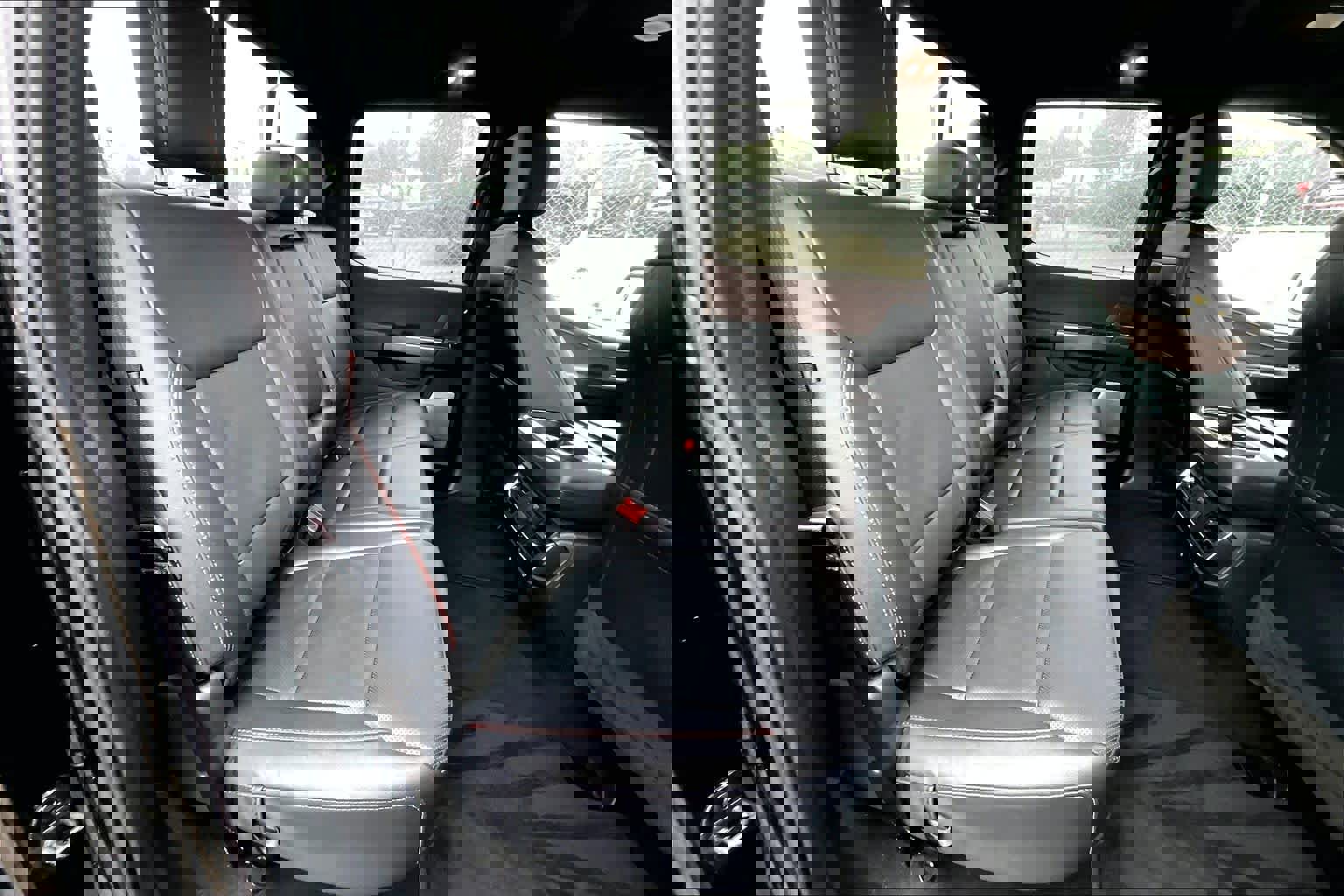 Certified 2023 Ford F150 Lariat w/ Equipment Group 502A High image 19