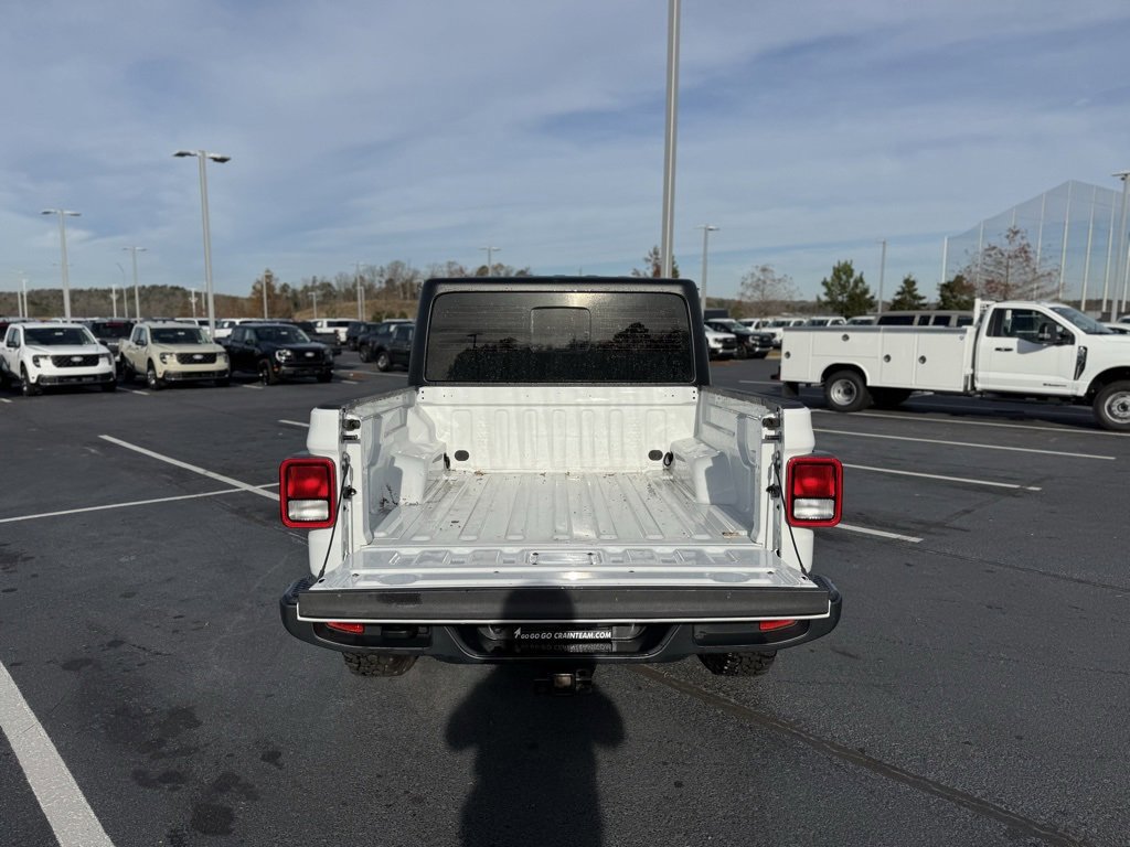 Used 2023 Jeep Gladiator Sport w/ Trailer Tow Package image 9
