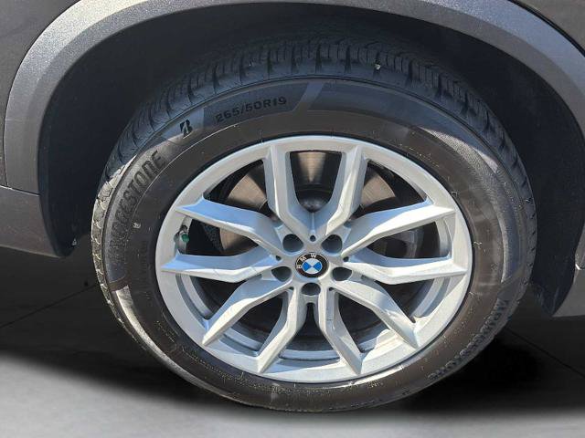 Used 2023 BMW X5 xDrive40i w/ Premium Package AWD/4WD image 35