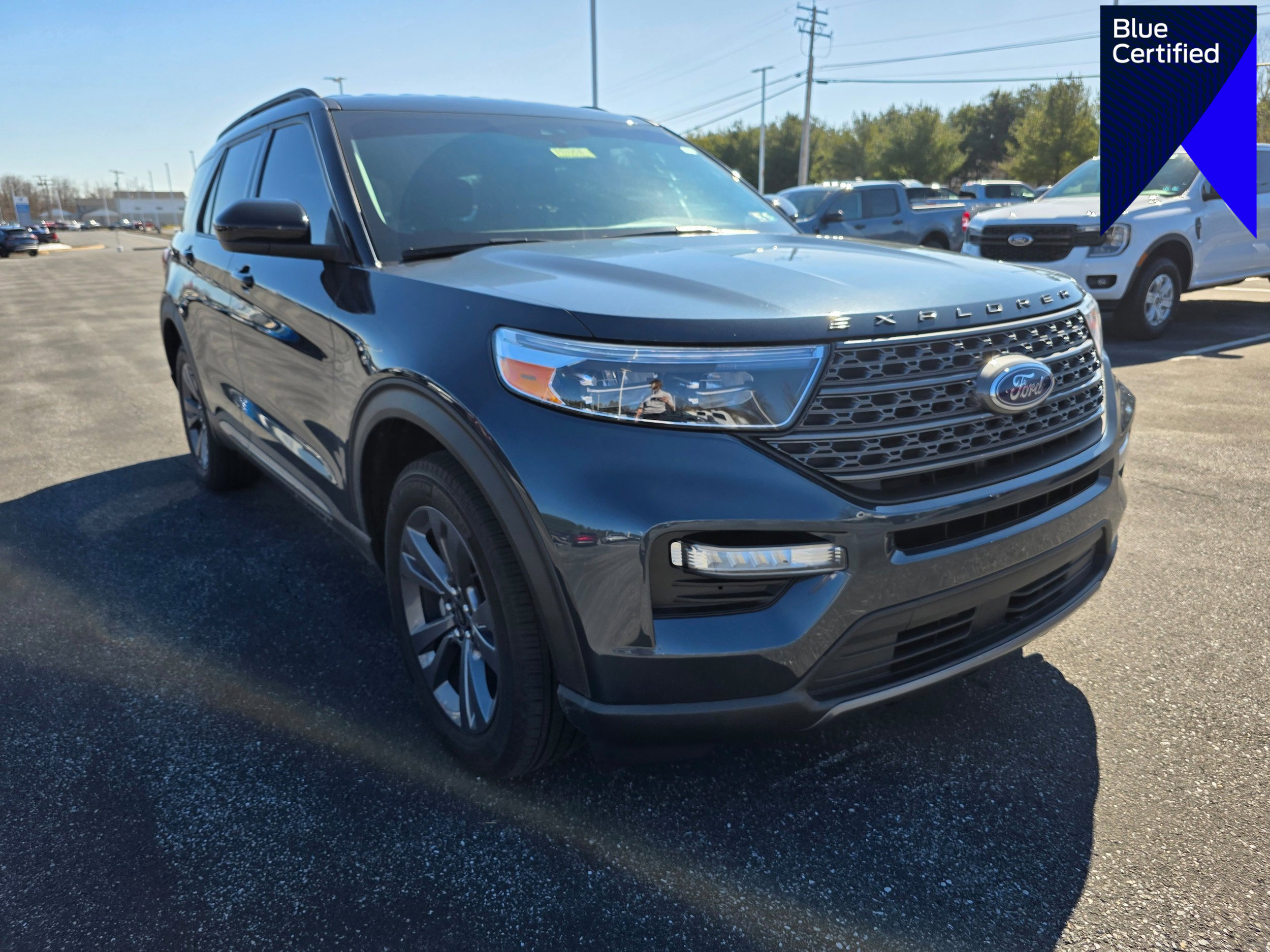 Certified 2024 Ford Explorer XLT w/ Equipment Group 202A