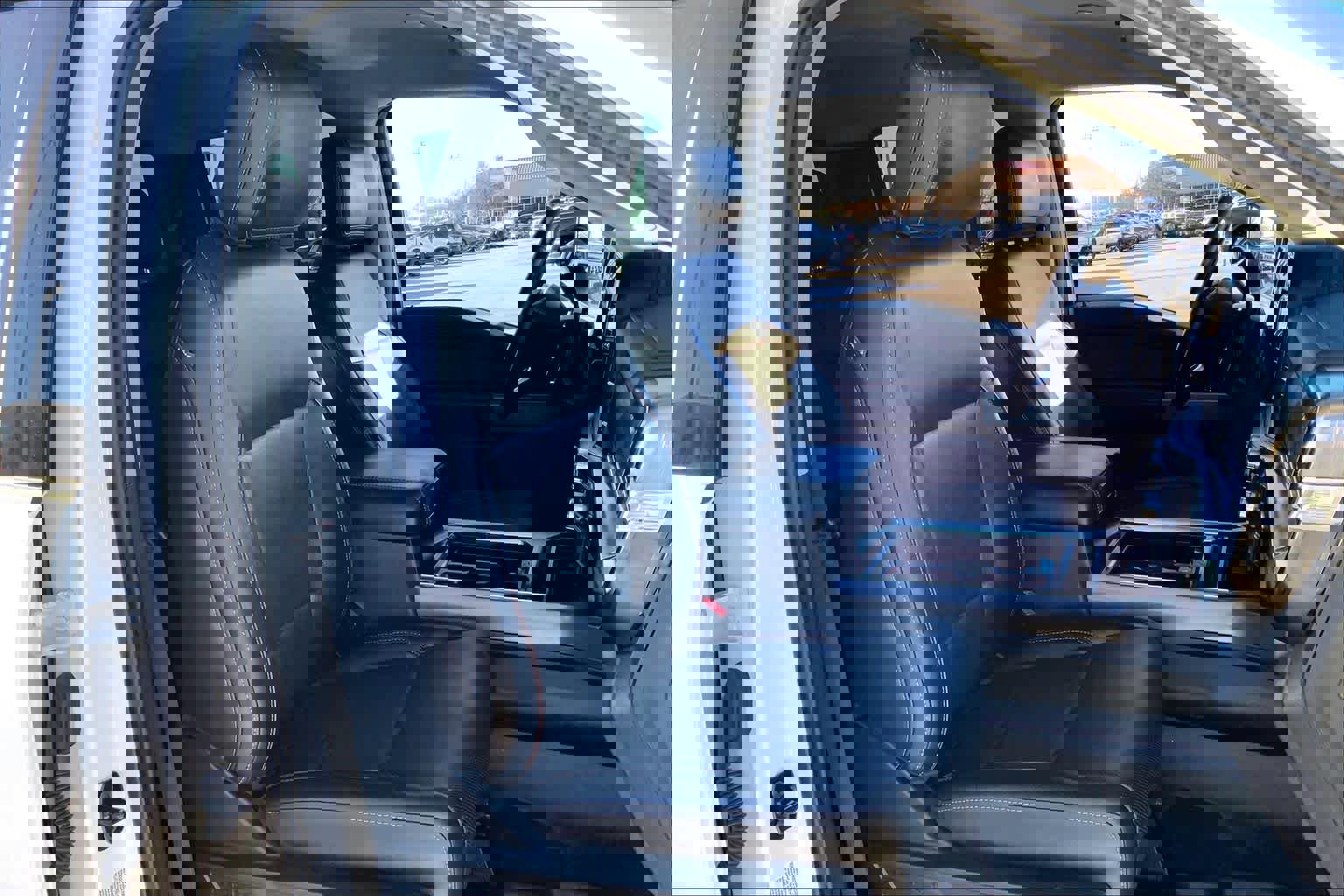 Certified 2024 Ford F250 Lariat w/ Lariat Ultimate Package image 10